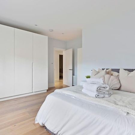 Luxury 3 Bed Flat In Kensington Διαμέρισμα Λονδίνο Εξωτερικό φωτογραφία